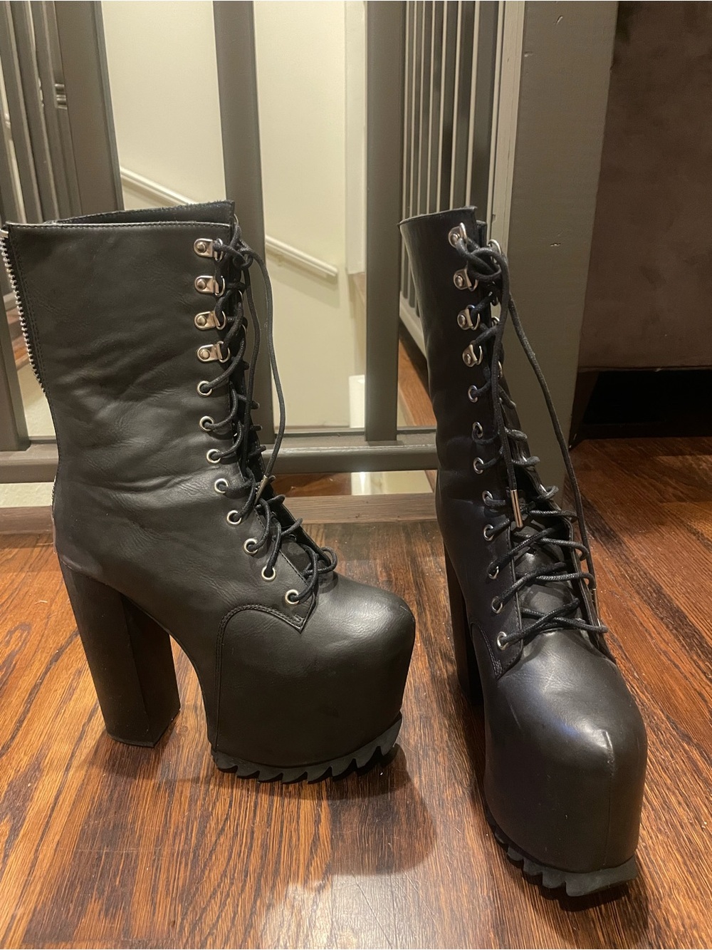 Black Platform Lace-Up Heeled Boots - Women's Fashion Boot